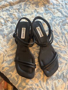 Steve Madden Black Tubular-Strap Square Toe Sandals